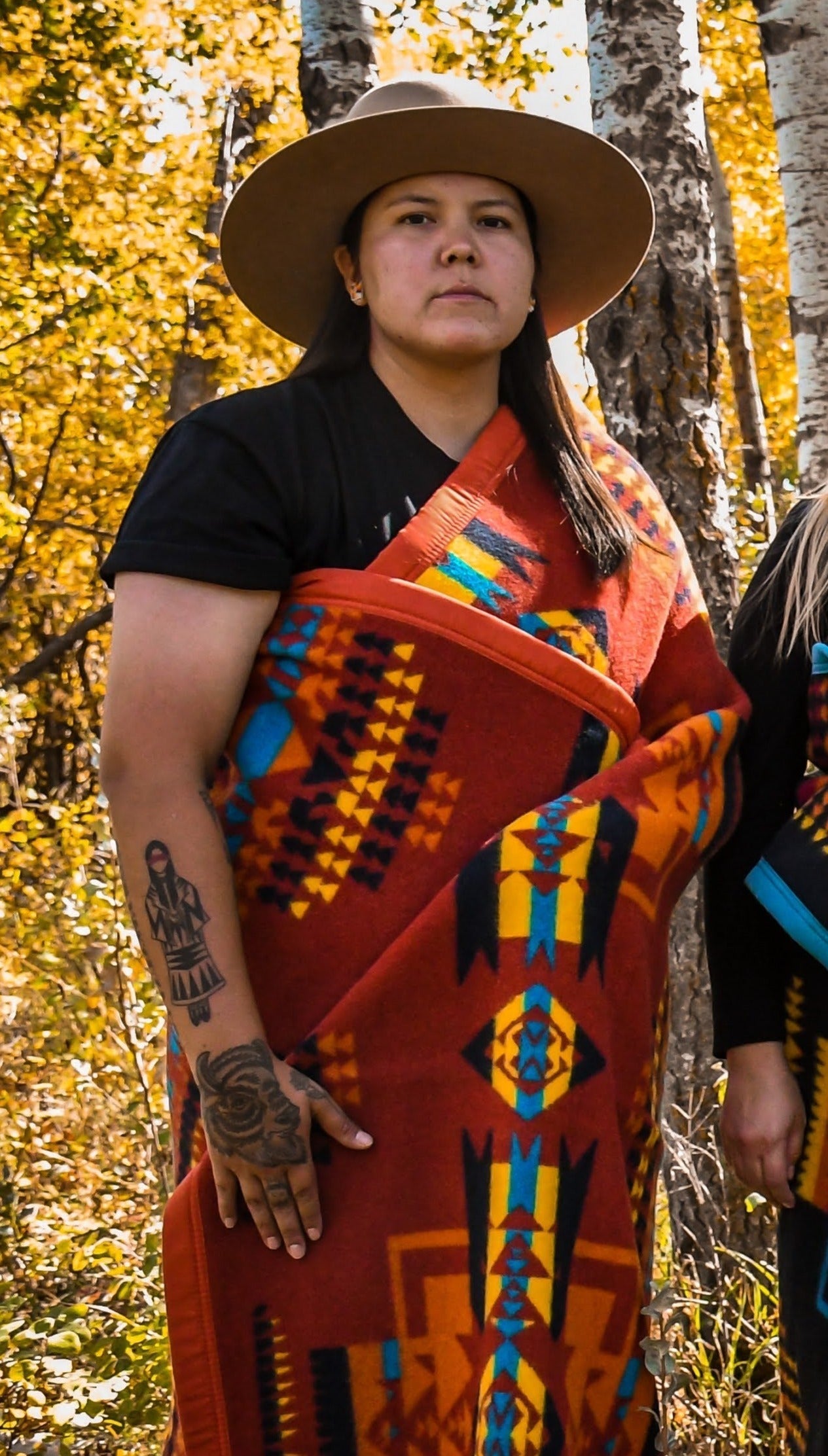 Boy Chief Cotton Blanket - Autumn Red